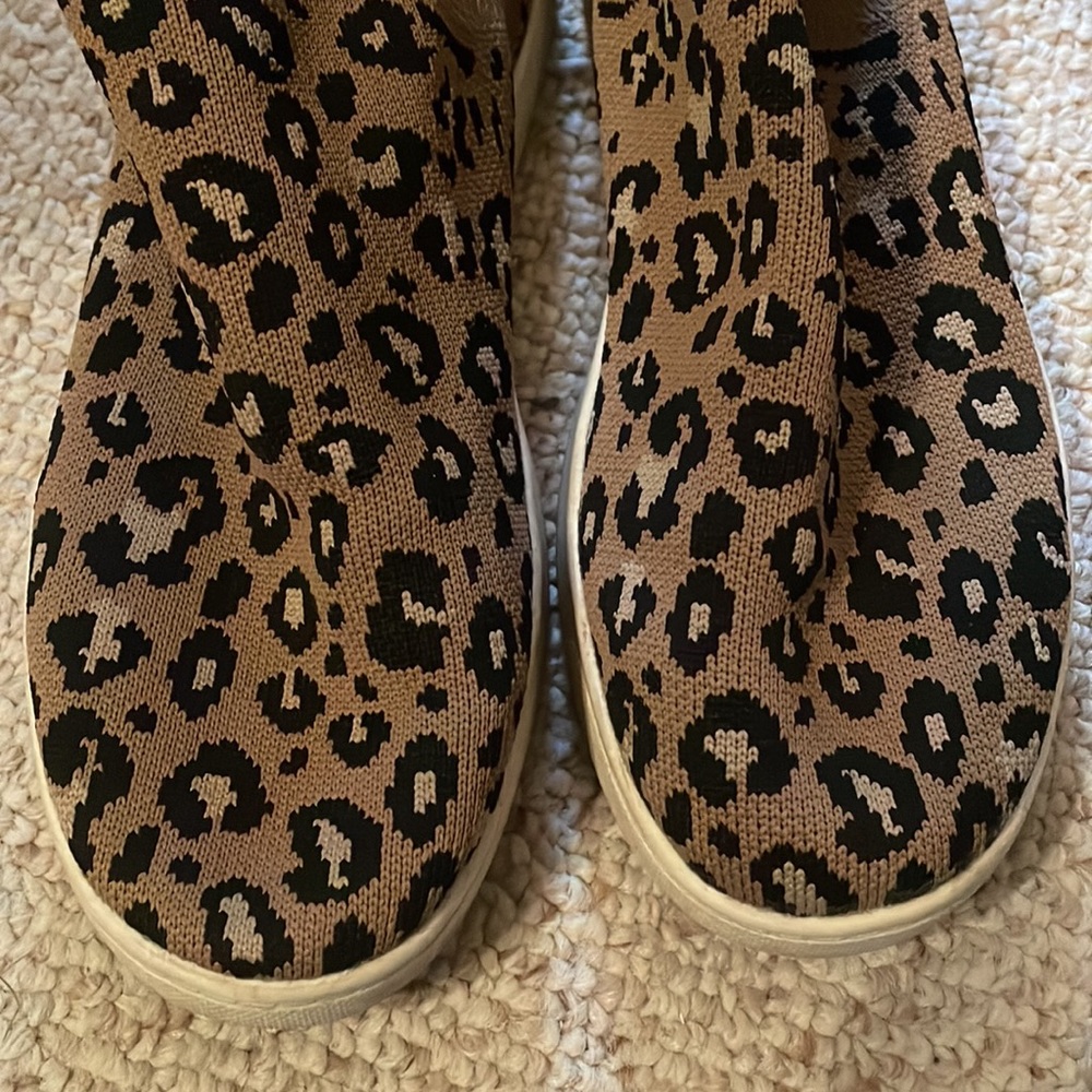 Leopard print pull on shoes - Picture 2 of 5